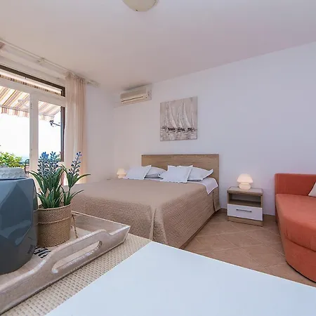 Seaview Center House Brela