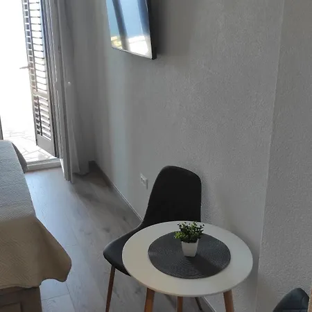 Seaview Center House Brela