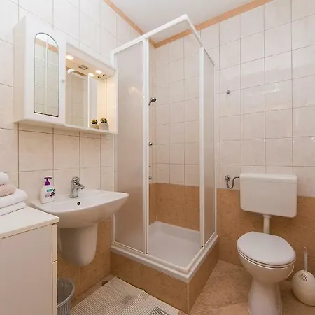 Seaview Center House Holiday home